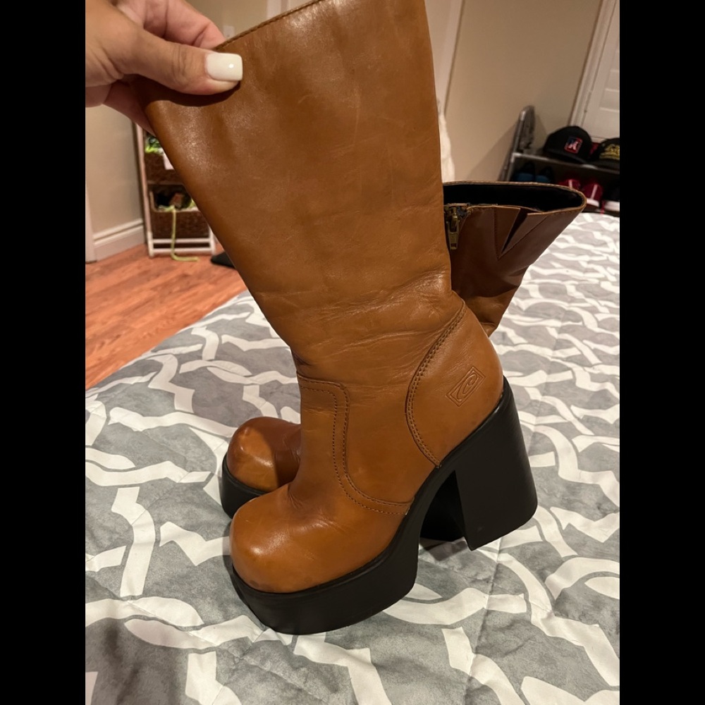Candies platform boots